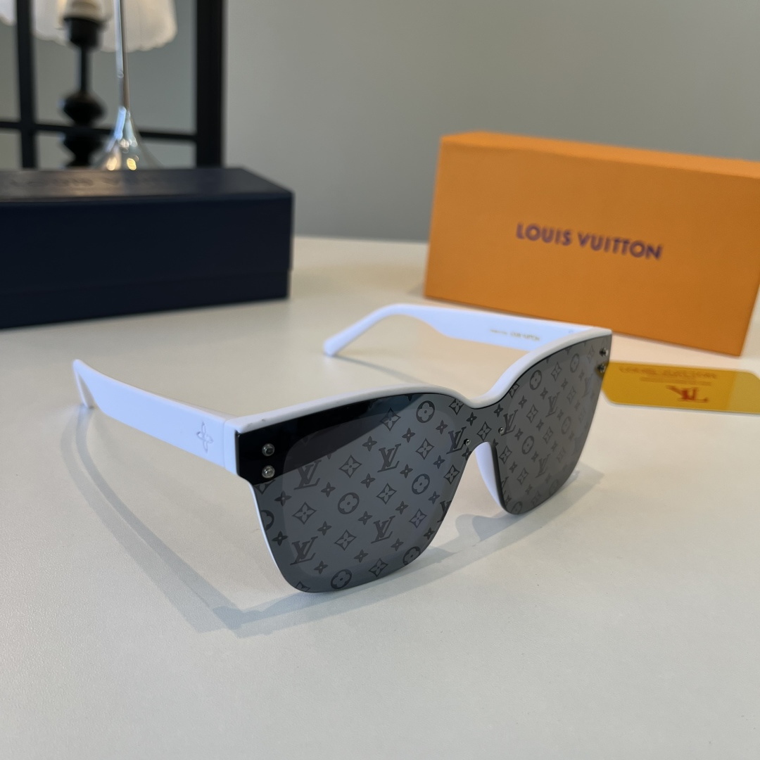 NO:949141,LV sunglasses, men's sunglasses and women's sunglasses, good-looking, very elegant on the face, small face, small full print will not make you feel rustic and nouveau riche, both men and women can wear it, very fashionable #LV sunglasses, glasses, sunglasses, sunglasses, glasses, louis vuitton19860909LV墨镜 男款墨镜女款墨镜好看上脸超大气显脸小,小满印不会有土气暴发户的感觉,男女都能带,很时髦 #LV墨镜眼镜墨镜太阳镜,眼镜,louis vuitton,glasses