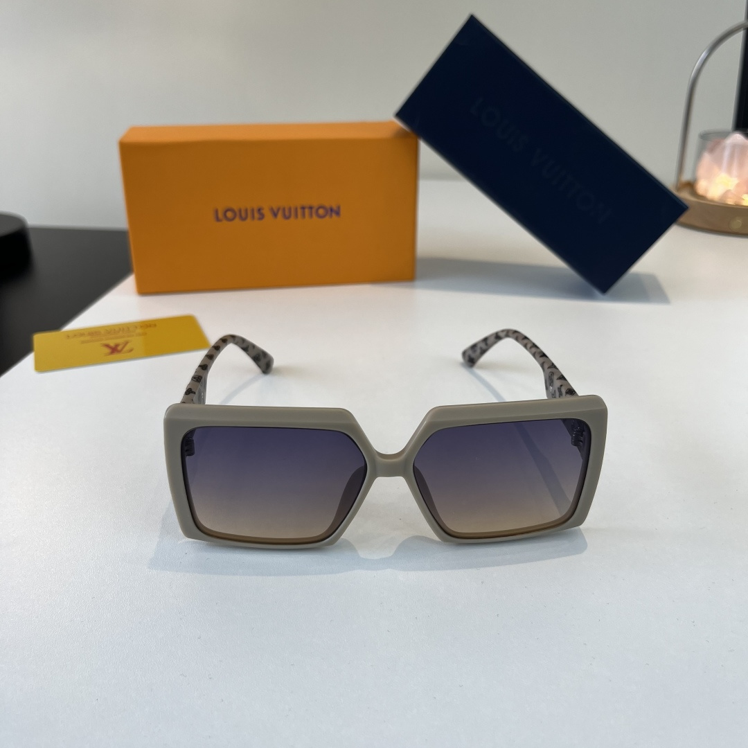 Louis Vuitton - Sunglasses