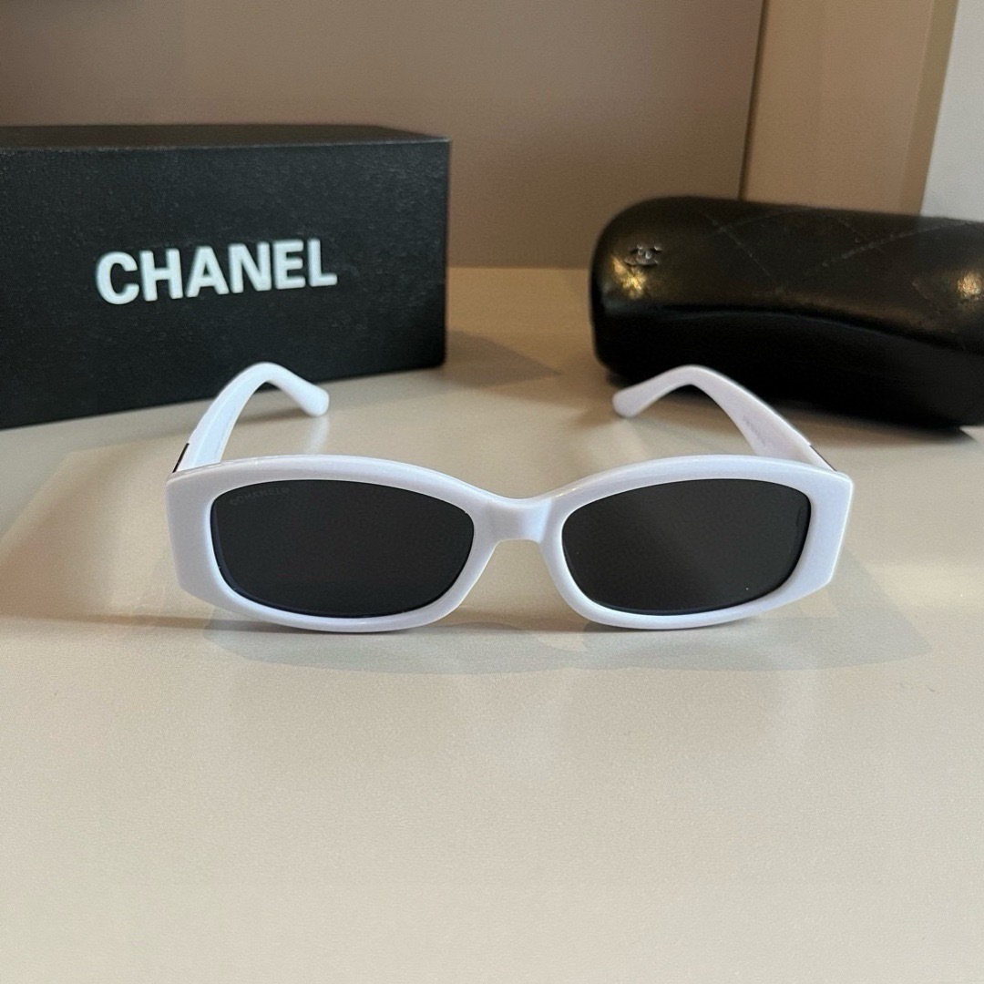 Очки Chanel