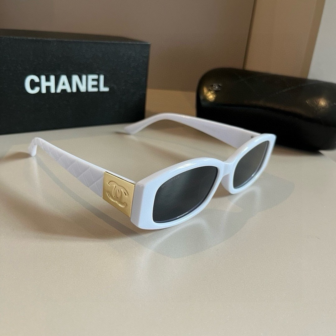 Очки Chanel