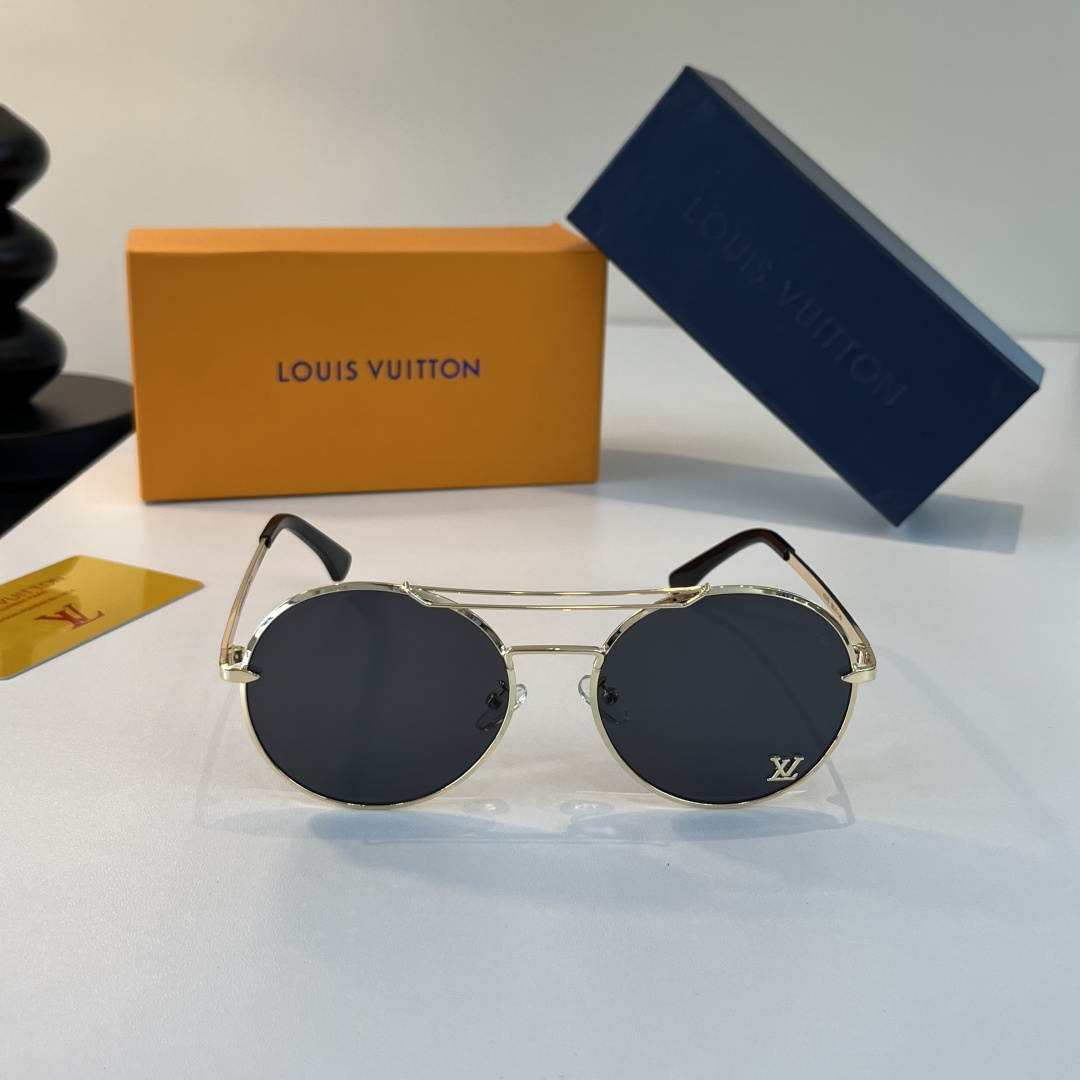 Солнечные очки Louis Vuitton с золотистой оправой