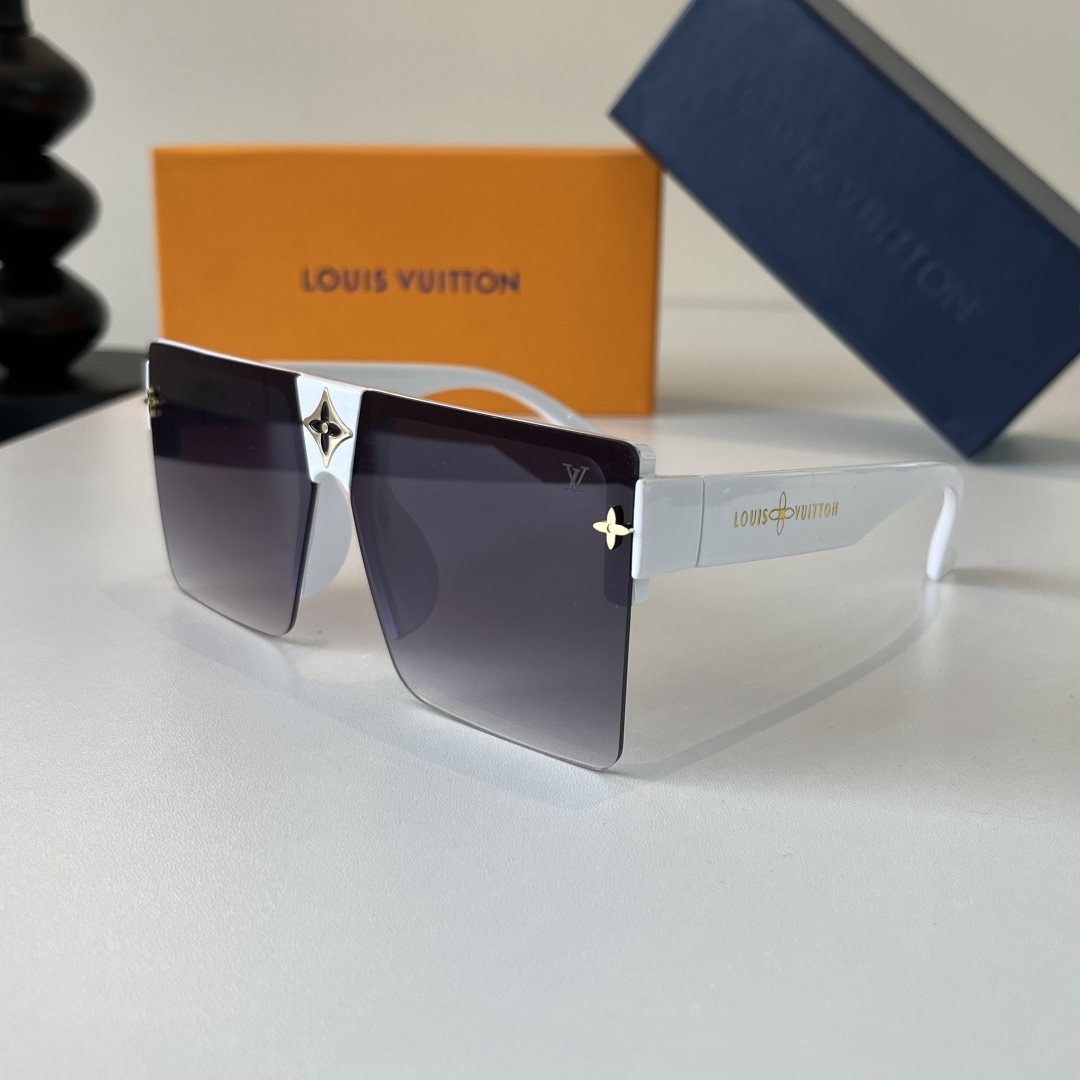 Louis Vuitton - Sunglasses