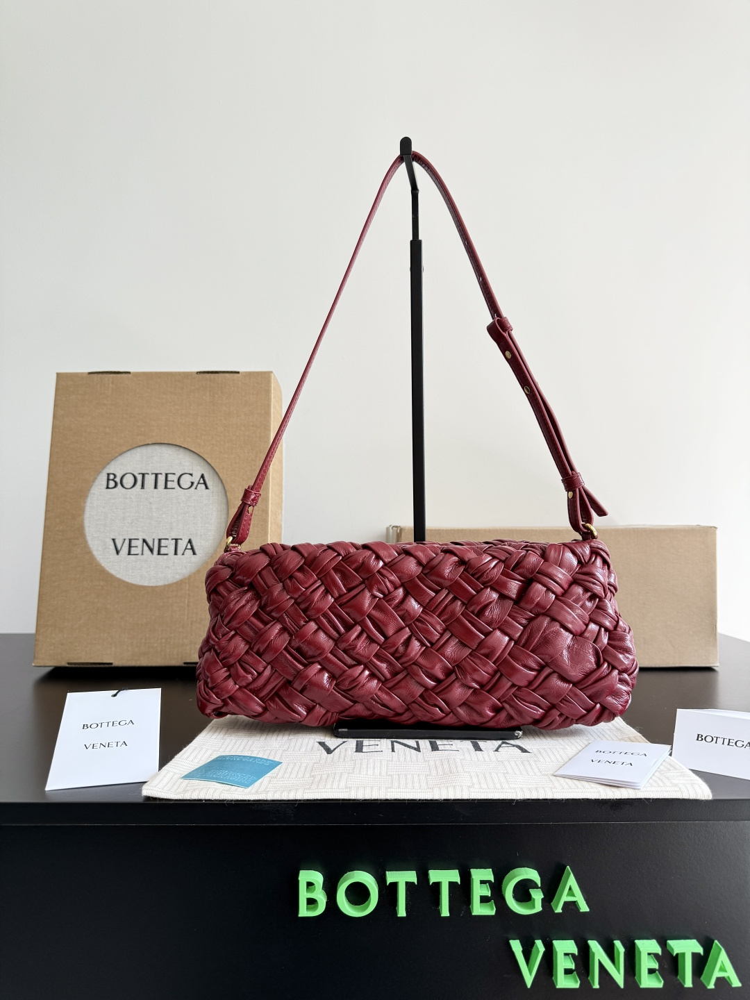Bottega Veneta Red Intrecciato Leather Shoulder Bag Handbag Clutch