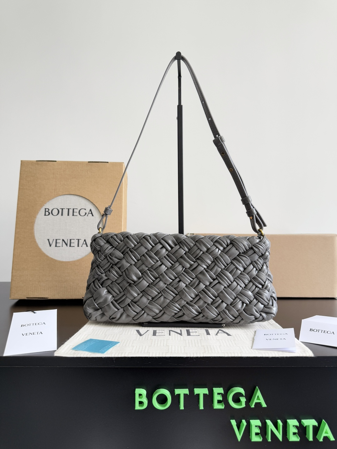 Bottega Veneta Gray Shoulder Bag Woven Design Leather Clutch Handbag
