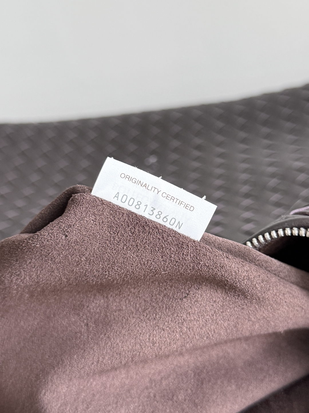 Bottega Veneta Traveler Large Leather Tote Bag, Travel, Work, and Everyday Use 9 cmp i1748624063105 3369 0 7