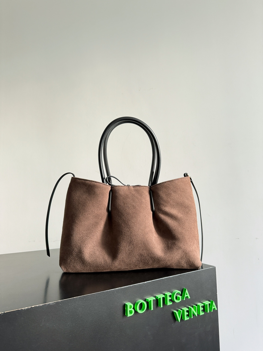 Bottega Veneta 中号Pinacoteca托特包自带法式优雅的Pinacoteca👜终于出中