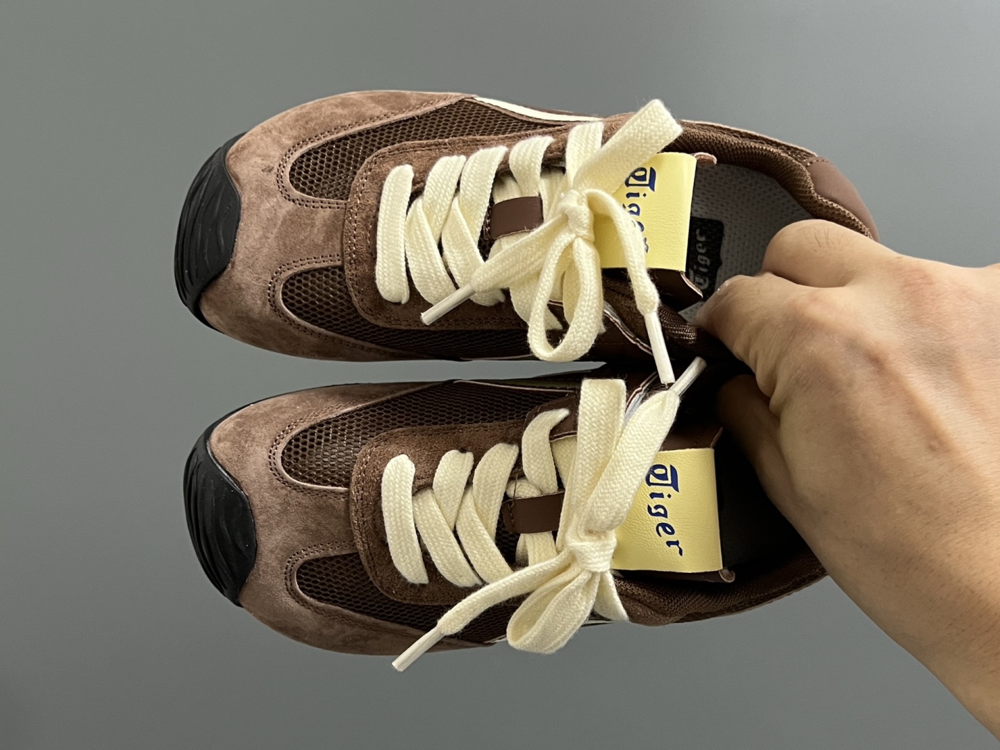 图片[7]-YSS新款网面联名魔术贴儿童运动鞋 尺码：26-37码 透气性网面拼接☁️ 魔术贴设计，穿脱方便✌🏻 橡胶耐磨防滑大底，脚感不言而喻✔️-选品中心