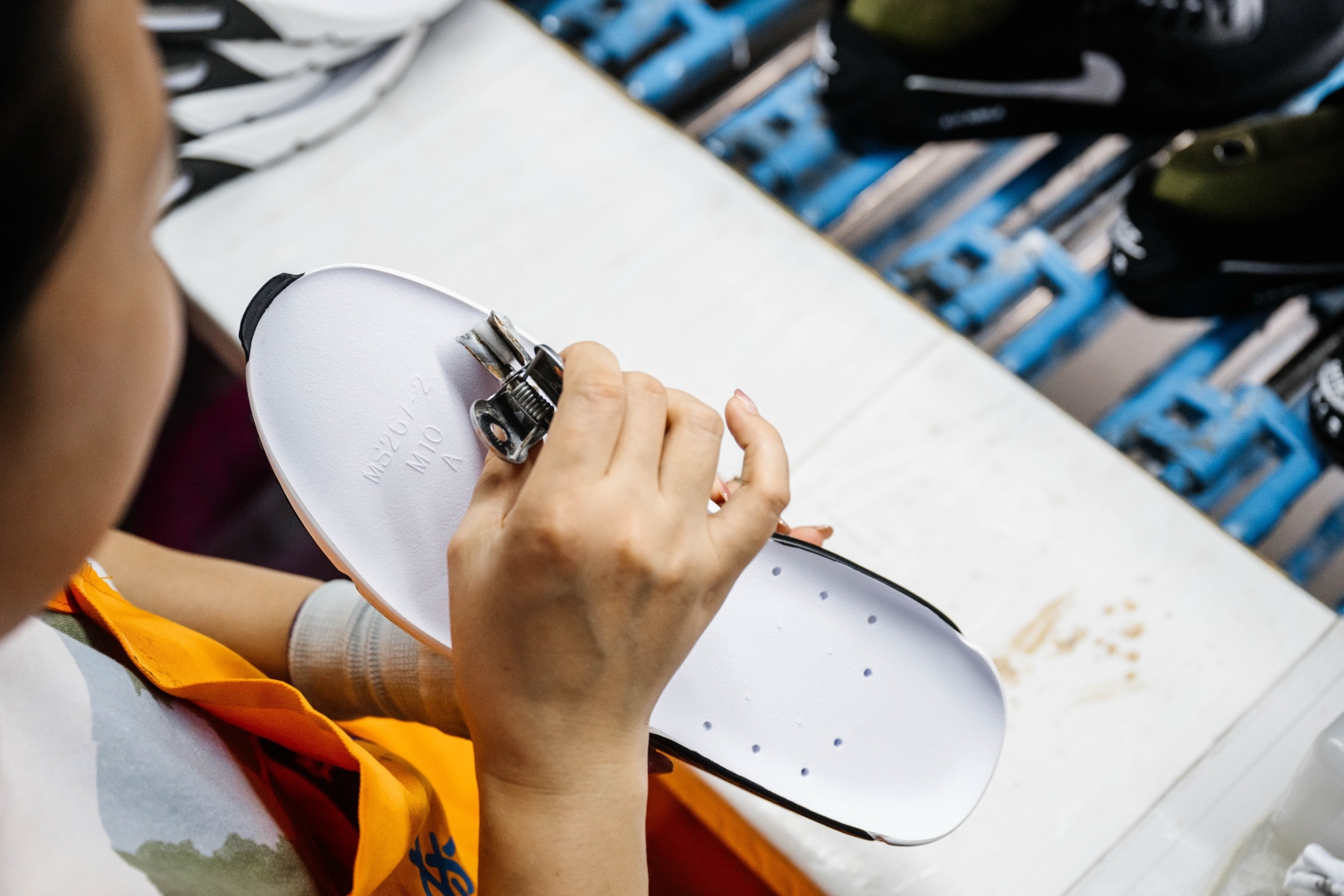 Nike Air Max 90 - Original Craftsmanship, True Color, Air Cushion - DH8010-002