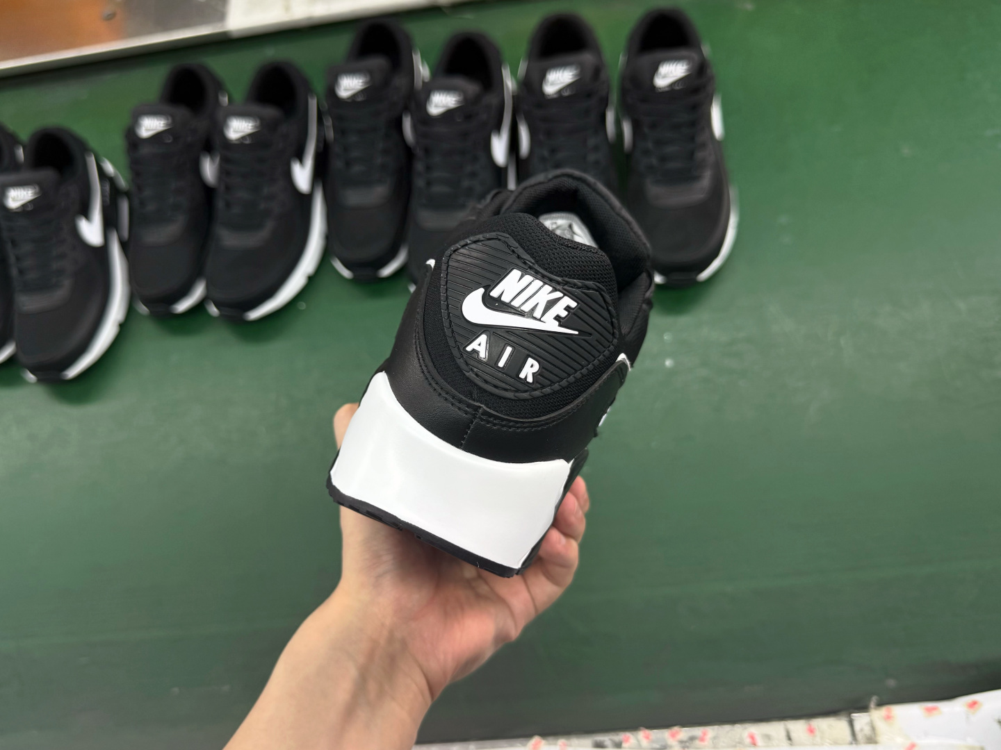 Nike Air Max 90 Black/White - Iconic Style, Supreme Comfort, and Lasting Impact 5 cmp i1758306001861 3285 0 3