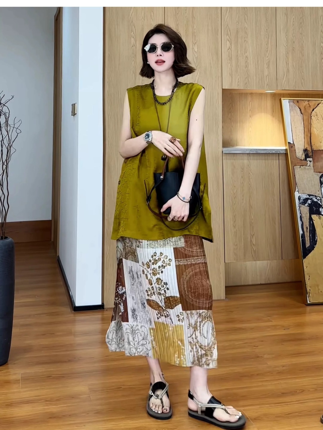 Unique High-End Women’s Clothes: Art-Inspired, Vibrant Colors, Creative Designs - 图片 4