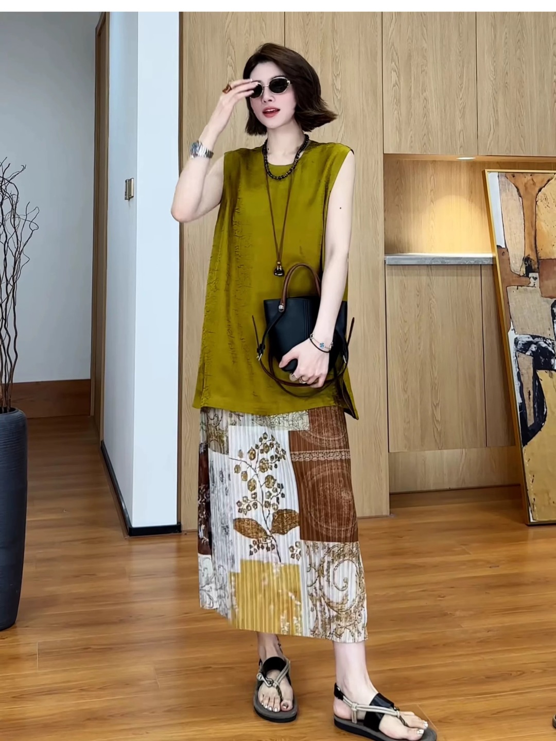 Unique High-End Women’s Clothes: Art-Inspired, Vibrant Colors, Creative Designs - 图片 3