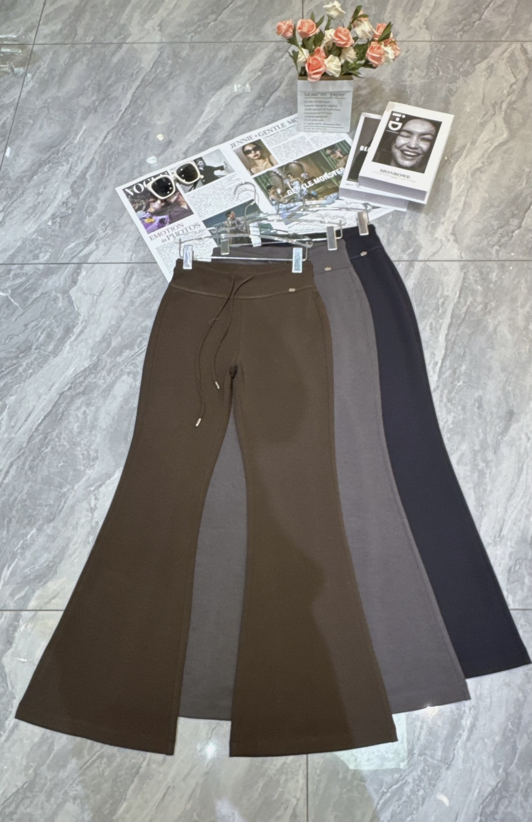 Luxury Women’s Clothing: Air-Freighted with Care for Cosmopolitan Style - 图片 5