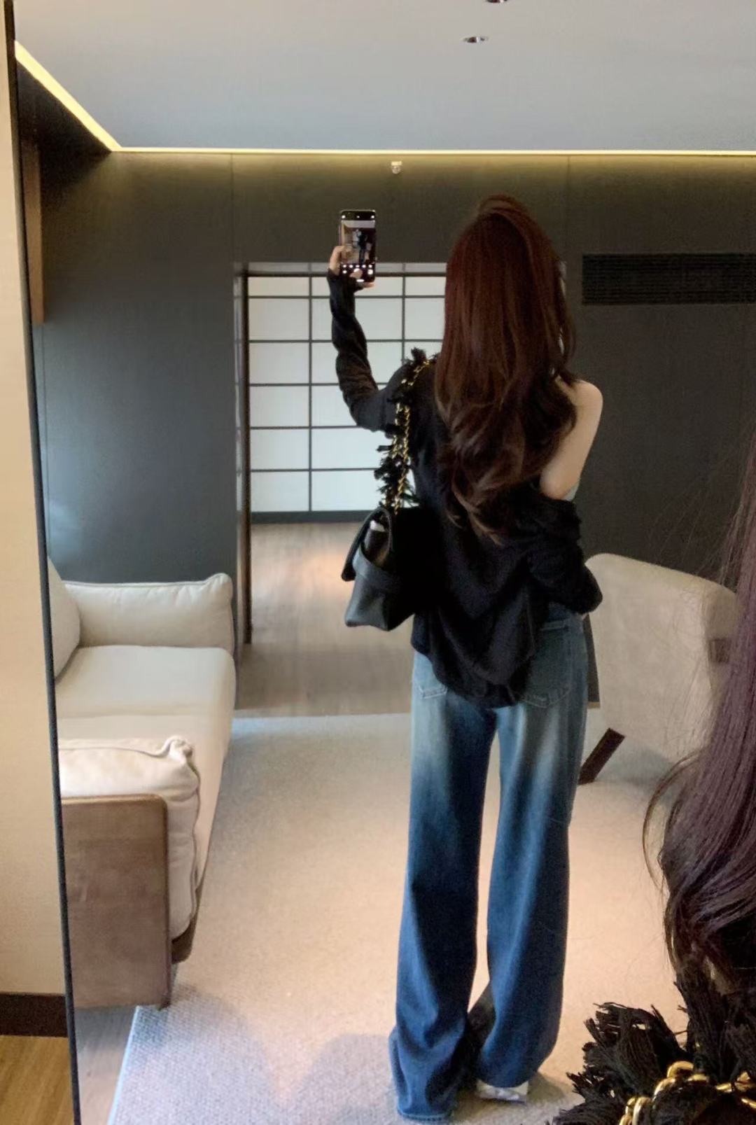 “High-Quality Women’s Suit with Alo-Pound Embroidery and Comfortable Jeans” - 图片 6