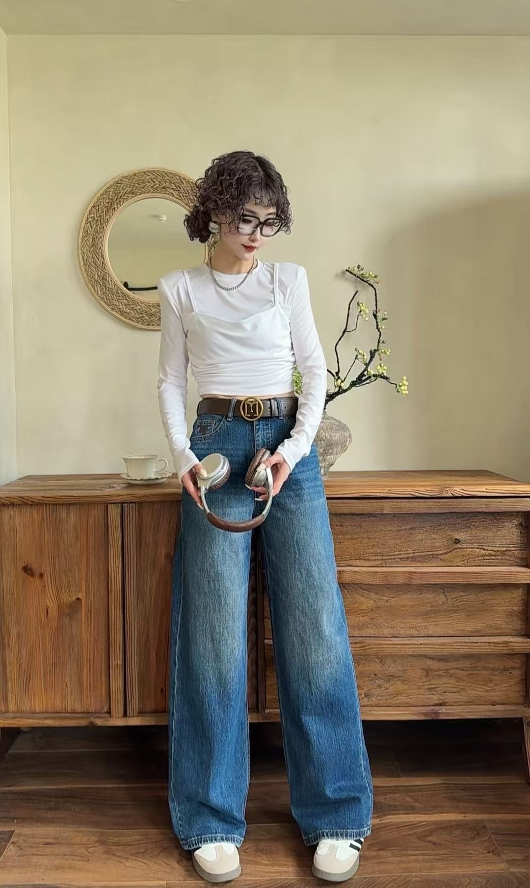 Title: High-End Women’s Clothes with Western Influence and Aerobics Design in Various Sizes. - 图片 2