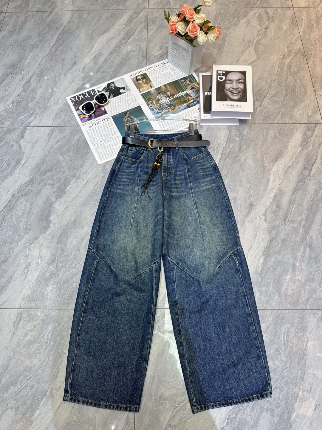 “YSL-Explosive Machete Jeans: High-Quality Women’s Suit with Unique Machete Contours and Water-Washing Effect” - 图片 7