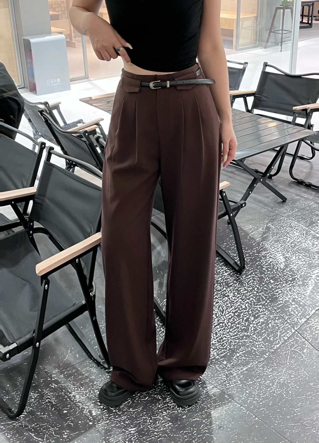 “High-Quality Women’s Suit with Pound Push for Acne Shorts SMLXL” - 图片 2