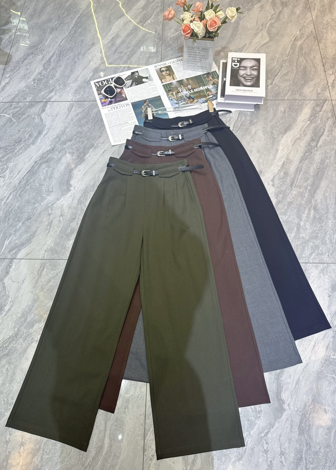 “High-Quality Women’s Suit with Pound Push for Acne Shorts SMLXL” - 图片 7