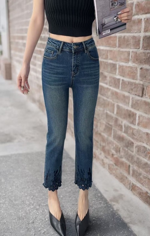 Stylish Embroidered Hem Cigarette Jeans - Comfortable, Chic, and Trendy 1 Stylish Embroidered Hem Cigarette Jeans - Comfortable, Chic, and Trendy