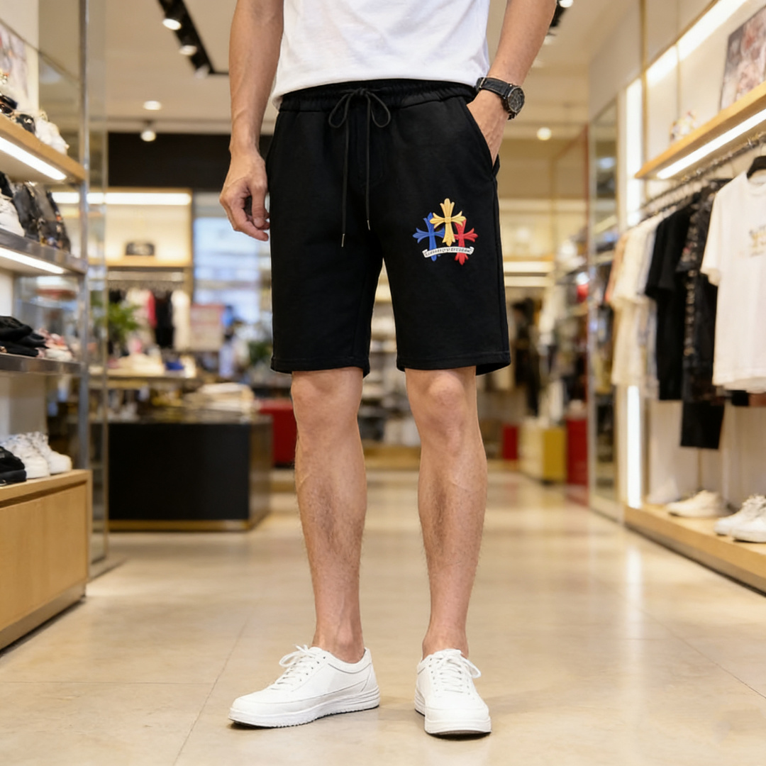 NO:926320,Chro* SS26 men's casual shorts for early spring and summer are a versatile item. The elastic waist drawstring design has a soft feel and good shape retention. The low-elastic structure makes the pants just right and not easy to wrinkle!  Code number M-XXXL,,chrome hearts,shorts,19860909Chro*克罗心 ss26早春夏款男士休闲短裤,堪称百搭单品,弹性松紧腰边抽绳设计,手感柔软、保型性好、低弹丝的构造使裤身弹性恰到好处,并且不易起皱！码数M-XXXL,,chrome hearts,shorts,,Men's clothing