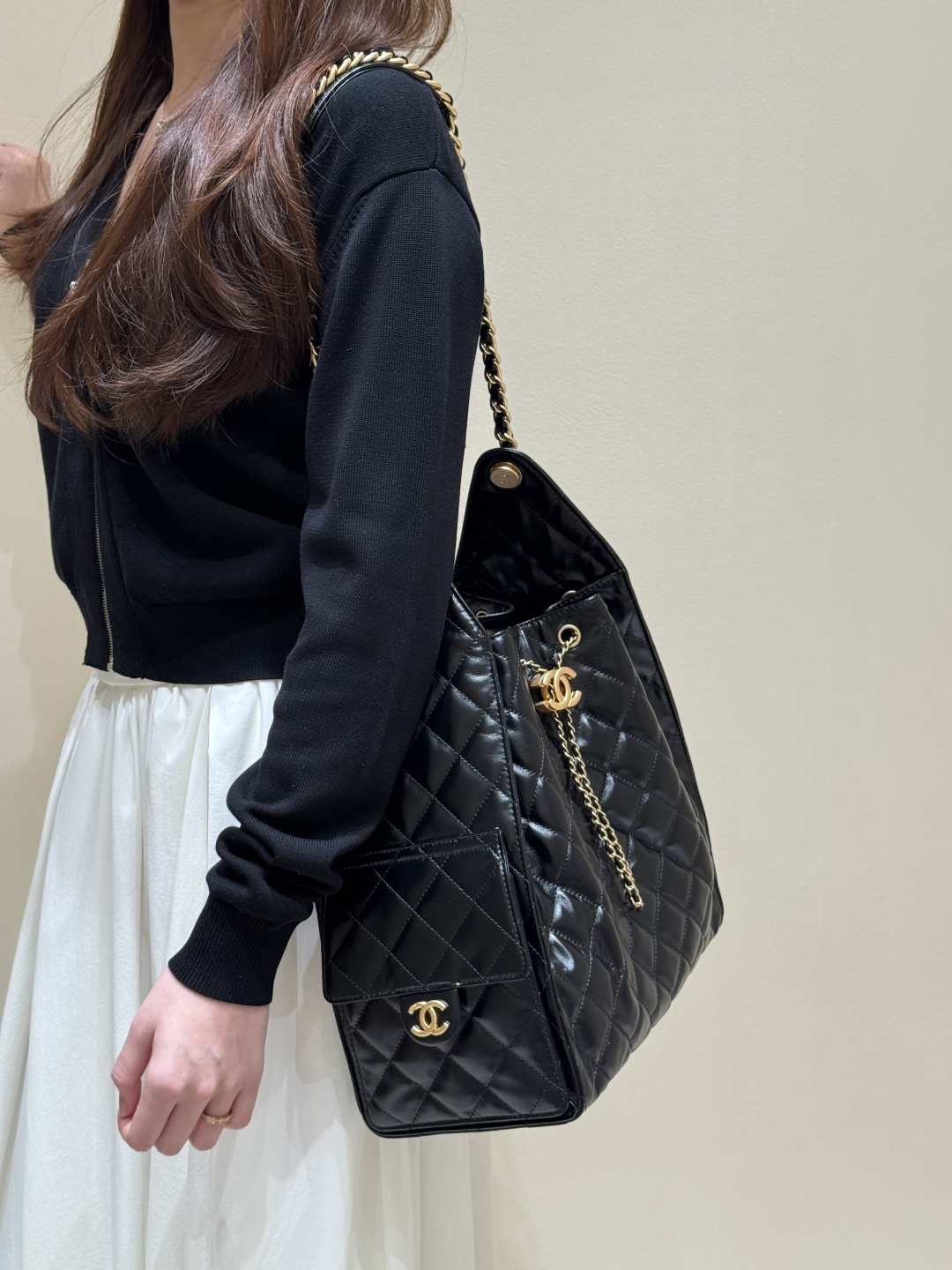 ❤️Imagen de la parte superior del cuerpo del modelo❤️ Bolso hobo para axilas popular de la serie de principios de prima…