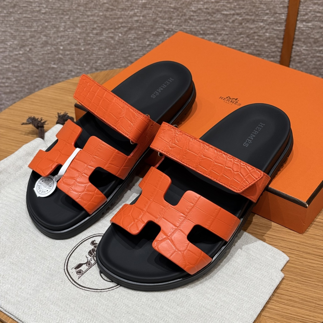 HERMES 🐊 Chypre サンダル レディース トングサンダル 春秋用 ファッション定番 クロコダイルレザー 希少レザー