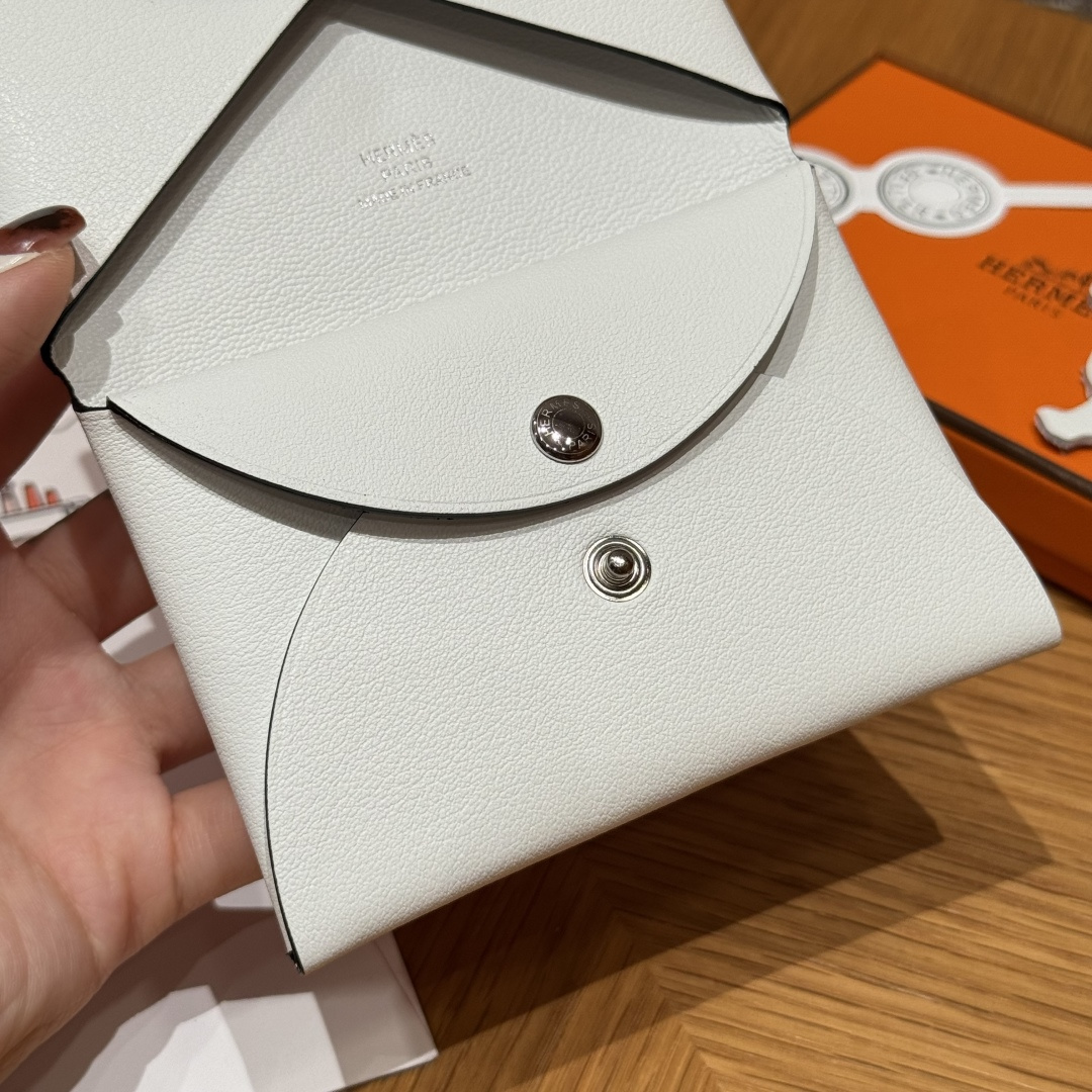 에르메스 지갑 135094 Hermes Wallet 썸네일 이미지