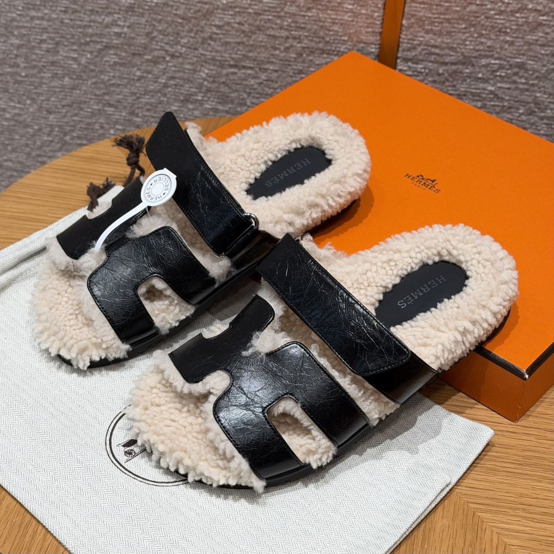 HERMES Chyper サンダル レディース ビーチサンダル 春秋用 ファッション クラシック
