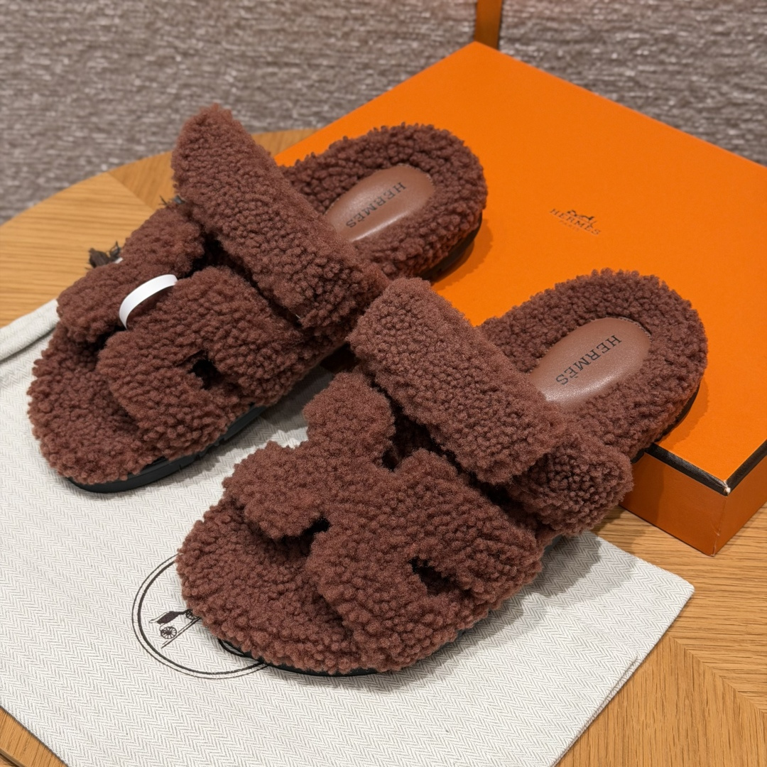 HERMES Chyper サンダル ビーチサンダル レディース 春秋用 ファッション クラシック