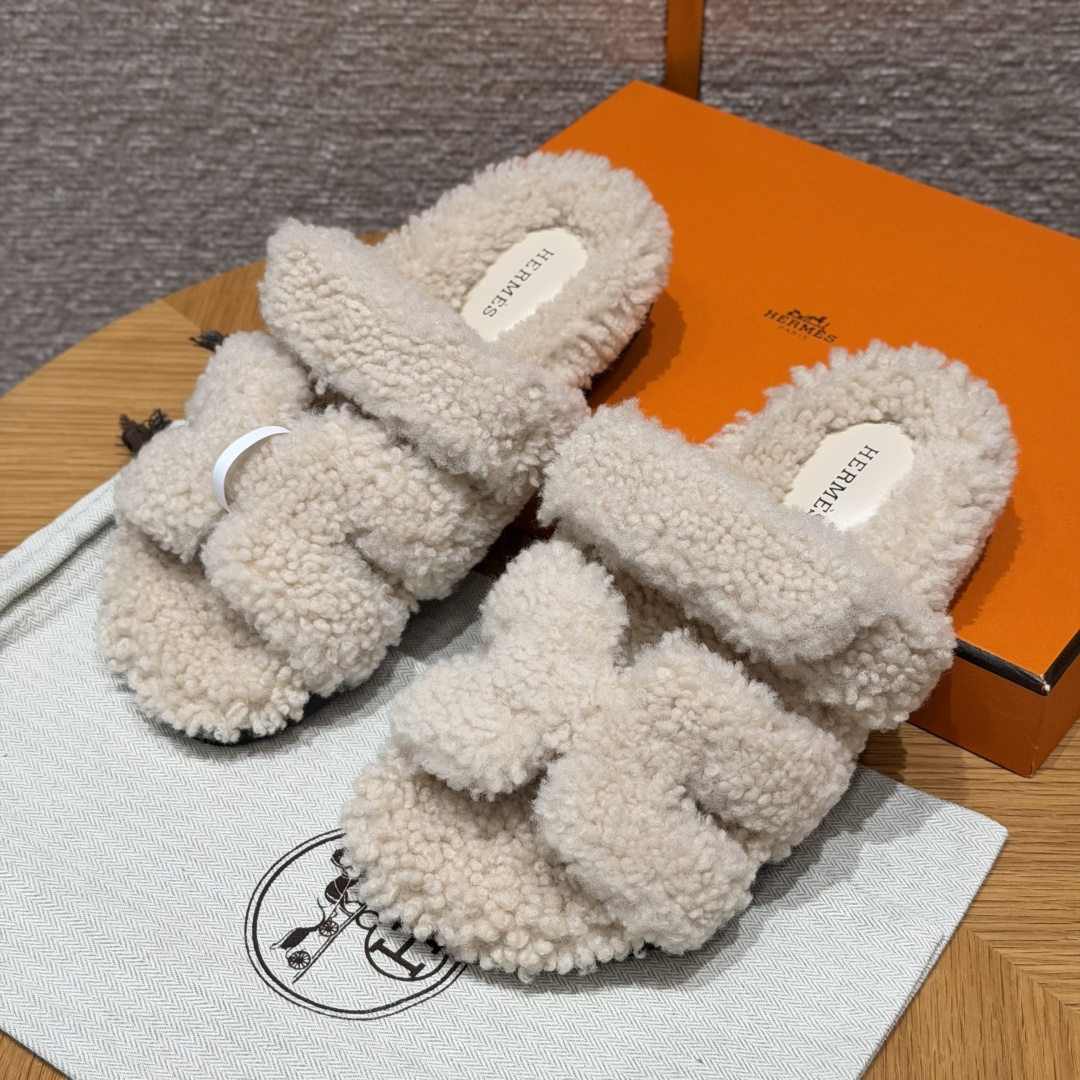 HERMES Chyper サンダル ビーチサンダル レディース 春秋用 ファッション クラシック