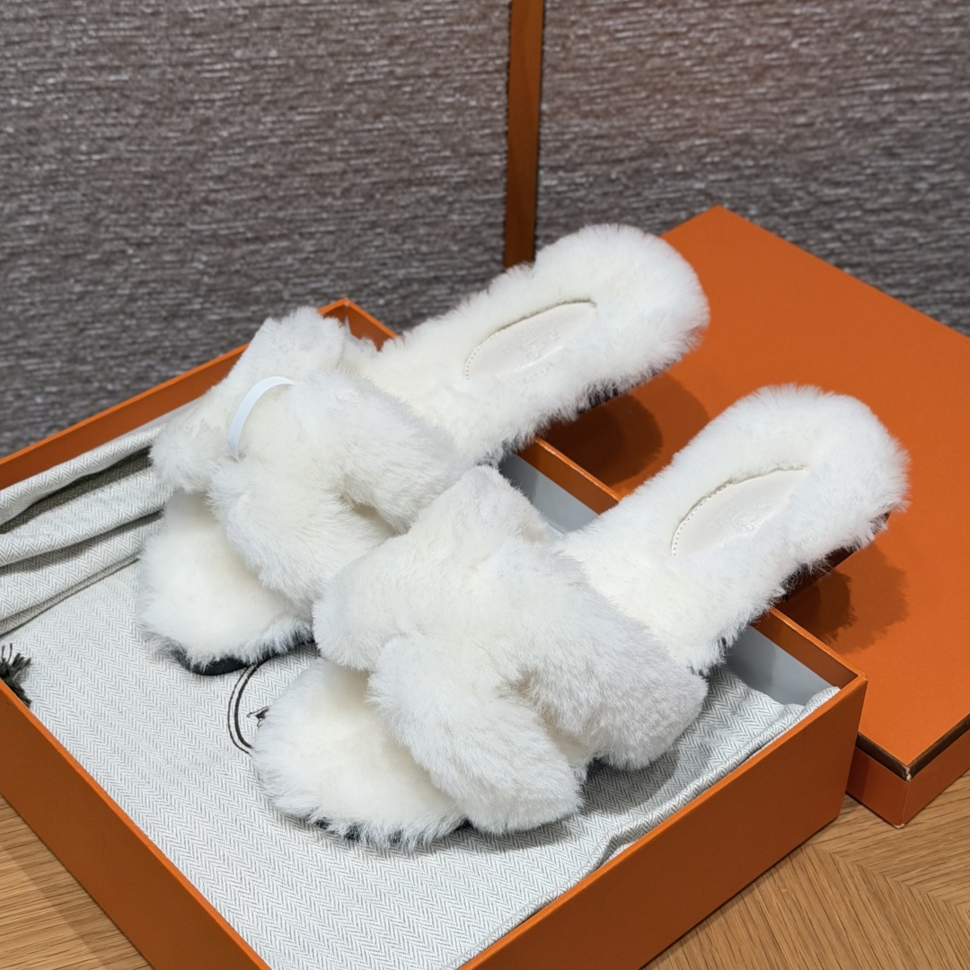 HERMES Oran サンダル ムートン レザー レディース 春秋用 ファッション クラシック