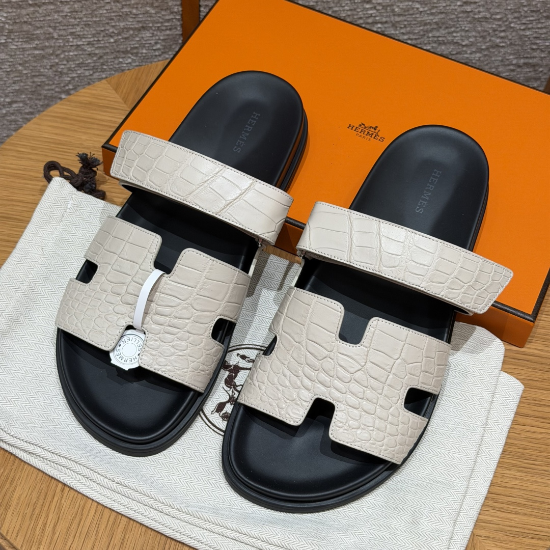 HERMES 🐊 Chypre サンダル レディースサンダル メンズ 春秋用 ファッション定番 クロコダイルレザー 希少レザー