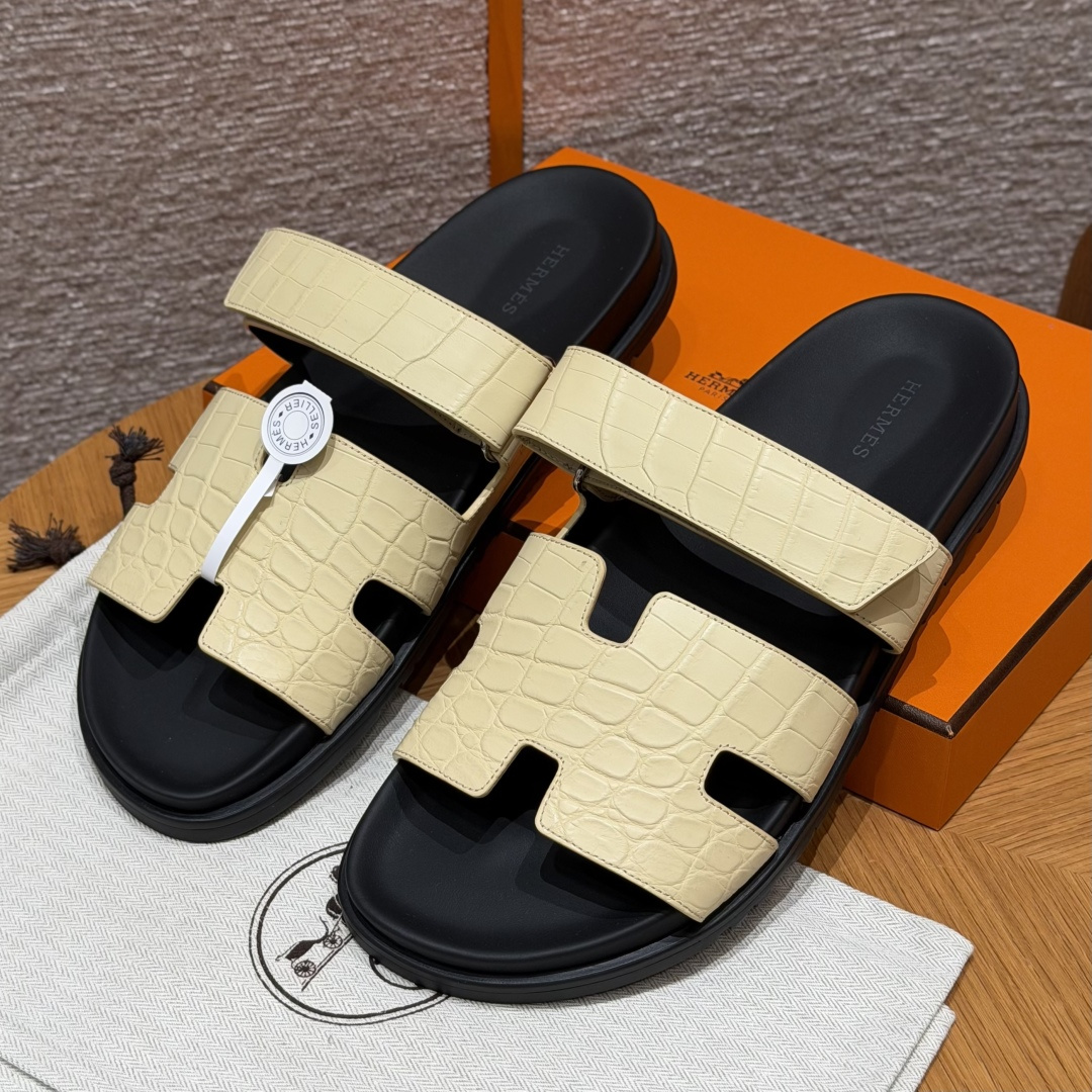 HERMES 🐊 Chypre サンダル レディース メンズ 春秋用 ファッション クラシック クロコダイルレザー 希少レザー