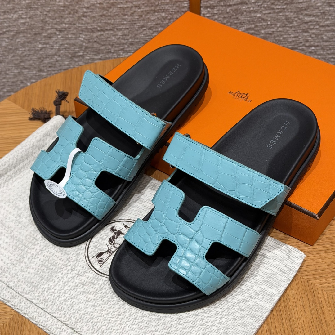 HERMES 🐊 Chypre サンダル レディース トングサンダル 春秋用 ファッション定番 クロコダイルレザー 希少レザー