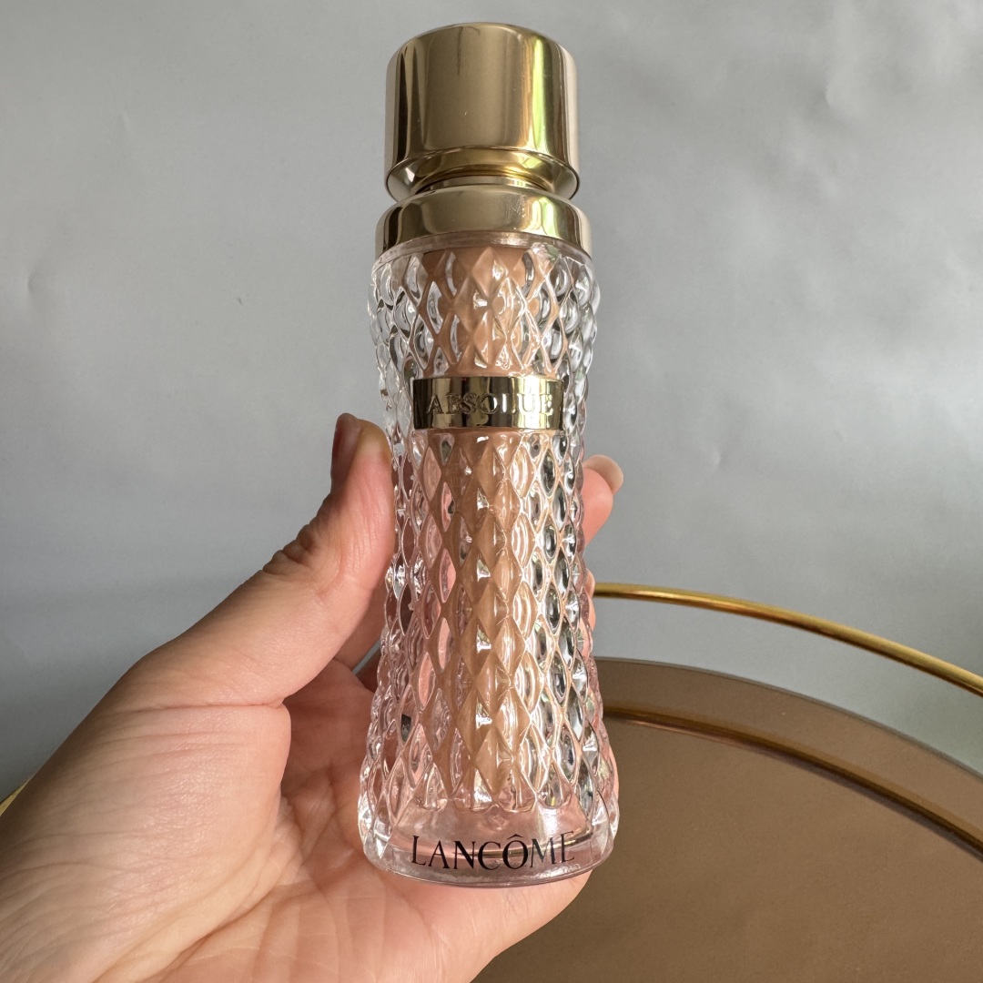 通/115💰
兰蔻箐纯粉底液新版明通版35ml！色号：90#，100#，110#。