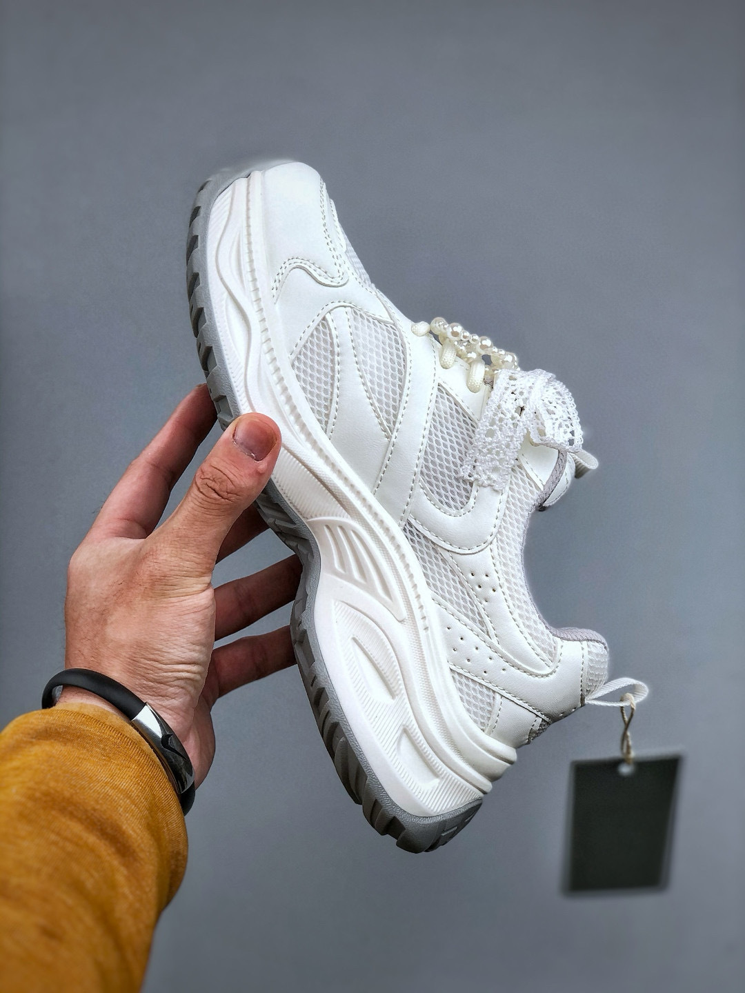 Gucci Chunky Low-Top Sneakers with Pearl Chain and Lace Detail - Stylish and Chic 3 cmp i1745952784179 7103 0 1