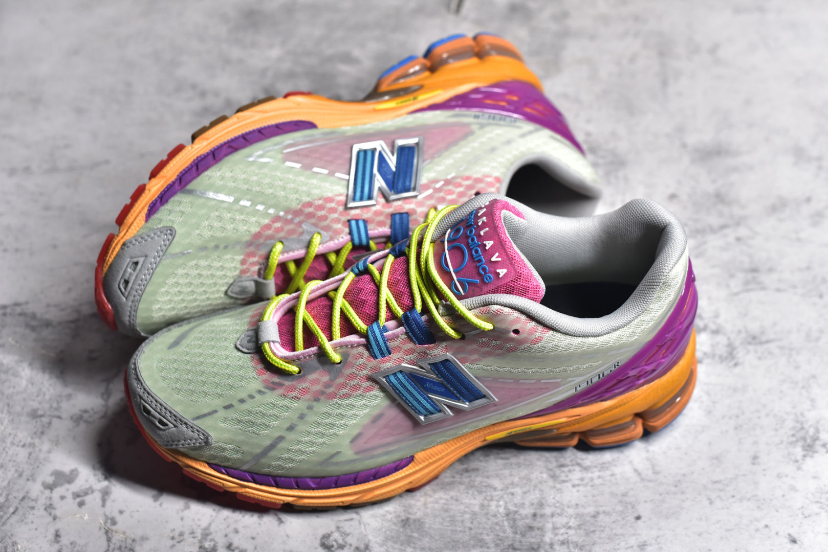 图片[7]-#New Balance NB新百伦系列复古老爹风休闲运动慢跑鞋 采用轻质牛剖革拼接透气网眼衬垫织物鞋面材质 T-Beam大底提供足步弓支撑 保持步态稳定 后跟搭载外露缓震胶 网眼衬垫通过不规律的色块实现做旧的美感 泛黄的鞋底更是进一步增添了复古气息 货号：M1906RKL 尺码：36 37 37.5 38 38.5 39.5 40 40.5 41.5 42 42.5 43 44 45-选品中心