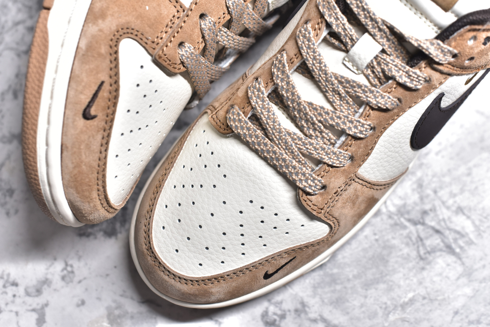 图片[8]-#NK SB Dunk Low 北面联名-黑白棕 周年高端定制 低帮休闲板鞋 XS1086-004 #定制鞋盒 大厂纯原品质出货 超高清洁度 皮料切割干净无任何毛边 细节完美 尺码：36 36.5 37.5 38 38.5 39 40 40.5 41 42 42.5 43 44 44.5 45-选品中心