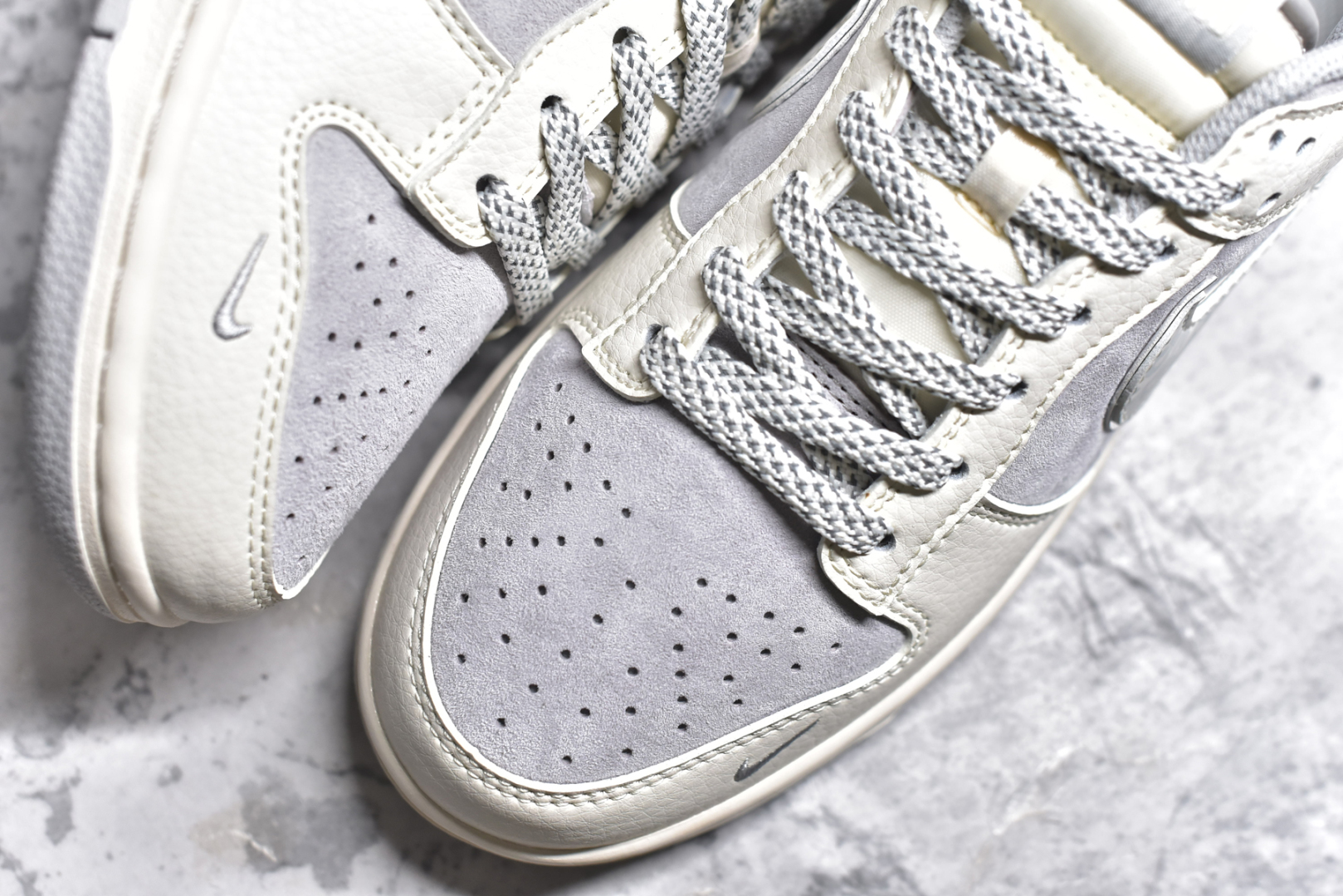 图片[8]-#NK SB Dunk Low 北面联名-米白北极狐 周年高端定制 低帮休闲板鞋 BB7518-005  #定制鞋盒 大厂纯原品质出货 超高清洁度 皮料切割干净无任何毛边 细节完美   尺码：36 36.5 37.5 38 38.5 39 40 40.5 41 42 42.5 43 44 44.5 45 9.E5-选品中心