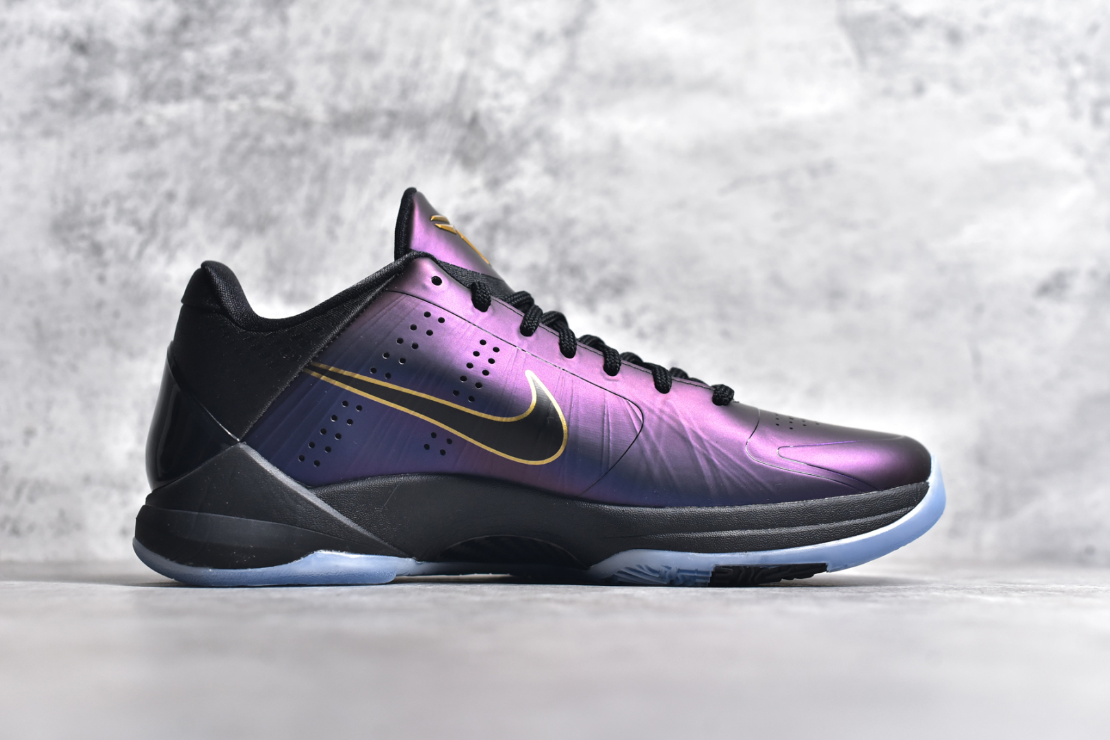 图片[3]-#NK Kobe 5 Protro”Year of the Mamba“ 科比五代 蛇年 黑紫金 IB4481-500 Zoom Turbo气垫➕后掌EVA缓震 实战配置直接拉满 原楦纸板开发 鞋身流线型、后跟塑形 区分土肥圆 原档数据3D打印 鞋面细节匹配原版 全身鞋材卡料色独家定制 唯一正确喷漆SWOOSH NK专利Flyknit飞线科技，给予鞋身足够抗扭矩力 真实底模最大48.5 实战利器 专供海外市场 尺码：40 40.5 41 42 42.5 43 44 44.5 45 46 47.5 48.5 （脚宽、脚胖 建议买大半码）-选品中心