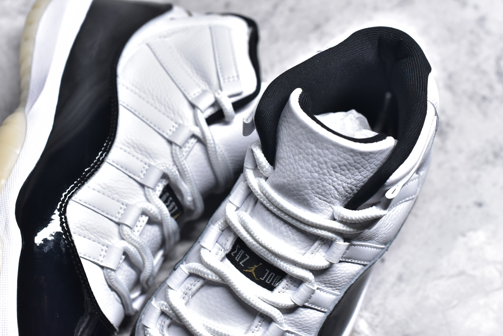图片[9]-#秒杀 ️Air Jordan AJ11 \”DMP\”金砖 CT8012-170 外贸特供批次 原楦原档案数据开模打造 原厂中底拉帮钢印 原厂漆皮 防冻不开裂 头层皮料 原装鞋撑 水晶大底正确色度色泽 原楦原数据刺绣 原厂车缝走线及对位 毫厘不差 飞人logo采用原数据电脑刺绣 原装正品碳纤维真实碳板 增强抗扭 原内标 原盒标 正确官方原盒 原厂防氧化水晶外底 原厂配套厂全掌solo气垫 独家尺码：40 40.5 41 42 42.5 43 44 44.5 45 45.5 46 47.5-选品中心