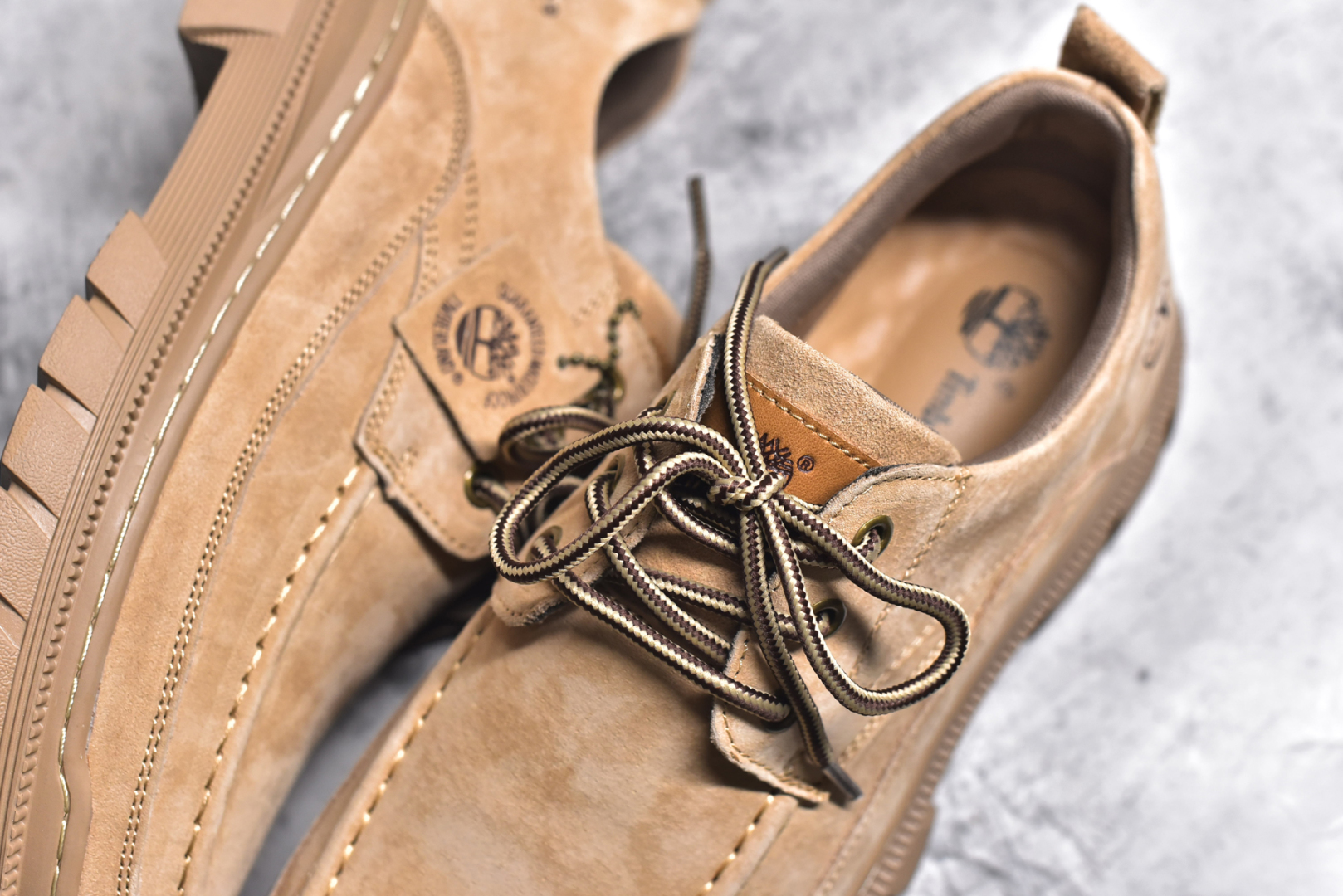 图片[9]-#Timberland 天伯伦/添柏岚经典款 24ss新款低帮 经典再造 全新升级 广东大厂品质 原盒原包装 面料采用意大利🇮🇹顶级磨砂牛皮 搭配防臭防腐真皮乳胶鞋垫 给您完美的穿着体验 质量考究耐穿 型男必备 专治不帅 高品质脚感一流 独家供应 尺码：38 39 40 41 42 43 44 偏大一码-选品中心