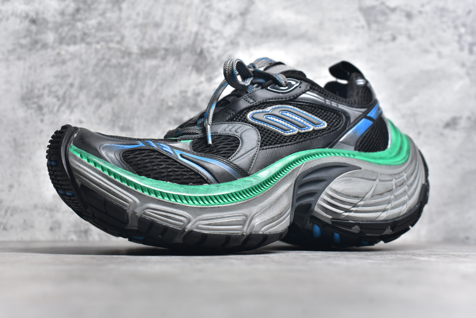 图片[2]-#Balenciaga 巴黎世家 10XL 复古老爹鞋 国内一线高端外贸大厂出品 品质无需多言赘述 买到即是赚到 全码货齐 退换无忧 放心推广 尺码：35-45 比运动鞋偏大一码-选品中心