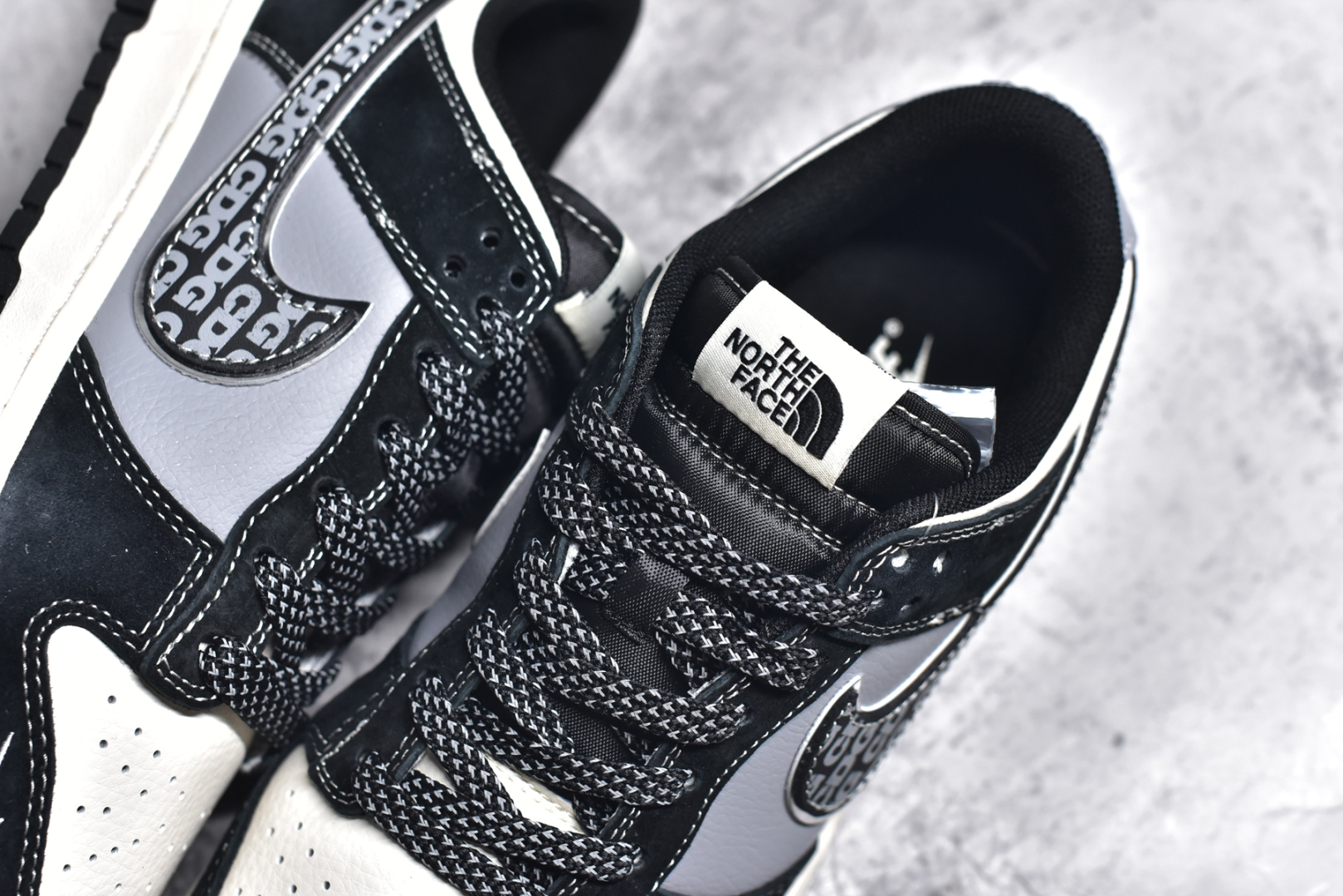 图片[9]-#NK SB Dunk Low 北面联名-EDG印花勾 周年高端定制 低帮休闲板鞋 XS1086-005 #定制鞋盒 大厂纯原品质出货 超高清洁度 皮料切割干净无任何毛边 细节完美 尺码：36 36.5 37.5 38 38.5 39 40 40.5 41 42 42.5 43 44 44.5 45-选品中心
