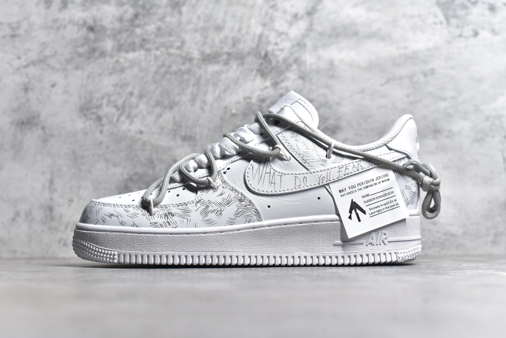 #NK Air Force 1\’07 Low 二次元主题 爱情宣言 空军一号绑带低帮休闲板鞋 ZH0316-034 #定制皮料 原厂3D打印 定制鞋盒 原楦原纸板 纯正空军版型 内置全掌气垫 尺码：36 36.5 37.5 38 38.5 39 40 40.5 41 42 42.5 43 44 44.5 45-选品中心