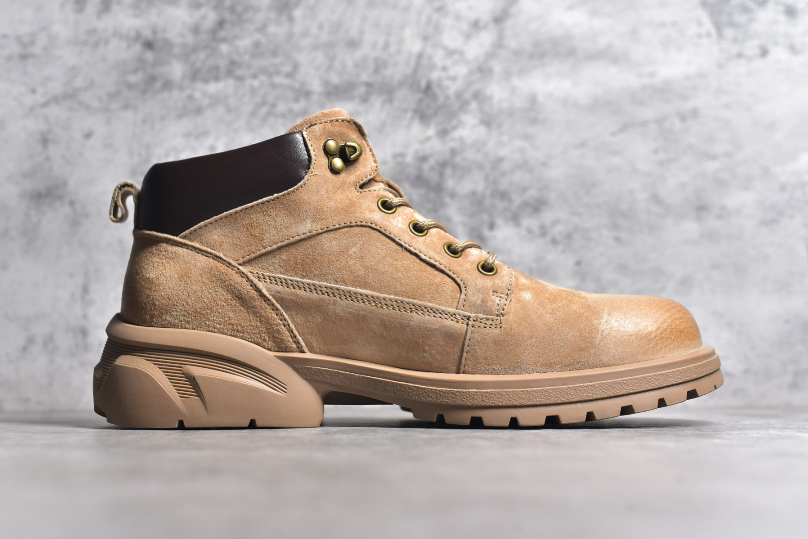 图片[3]-#Timberland添柏岚/天伯伦户外中帮休闲大黄靴系列 广东大厂品质 原盒原包装 面料采用意大利🇮🇹顶级磨砂细纹牛皮 搭配防臭防腐真皮乳胶鞋垫 给您完美的穿着体验 质量考究耐穿 型男必备 专治不帅 高品质脚感一流 尺码：39 40 41 42 43 44（皮鞋码）-选品中心