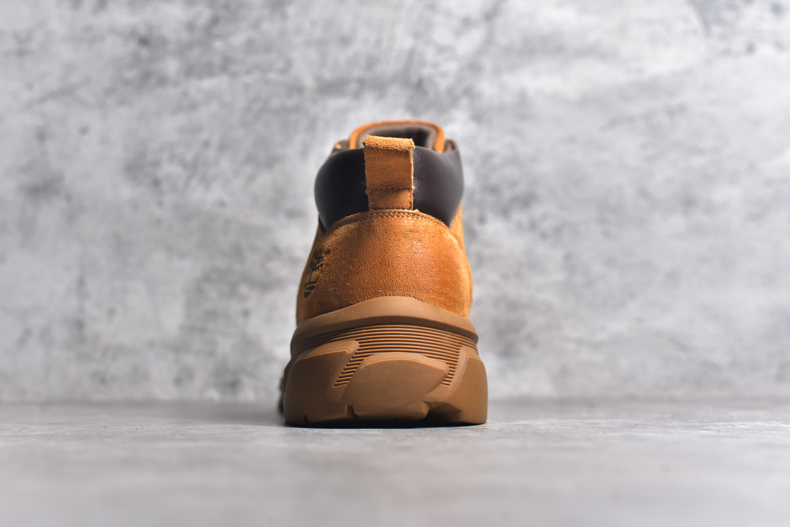 图片[5]-#Timberland添柏岚/天伯伦户外中帮休闲大黄靴系列 广东大厂品质 原盒原包装 面料采用意大利🇮🇹顶级磨砂细纹牛皮 搭配防臭防腐真皮乳胶鞋垫 给您完美的穿着体验 质量考究耐穿 型男必备 专治不帅 高品质脚感一流 尺码：39 40 41 42 43 44（皮鞋码）-选品中心