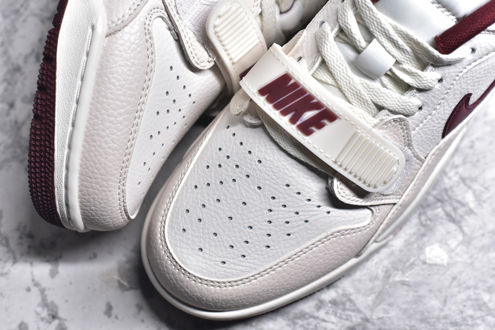 图片[8]-#NK Air Jordan Legacy 312 Low 乔丹最强三合一混合版 有着交错结合的设计，它的名字就展现出它所包含的鞋款元素，312 分别对应了 Air Jordan 3、Air Jordan 1 和 Air Trainer 2，将这三双经典又有不俗人气的鞋款融合，“最强三合一” 的名称由此得来 货号：IB4712 161MT 尺码：36 36.5 37.5 38 38.5 39 40 40.5 41 42 42.5 43 44 44.5 45 46 47.5-选品中心