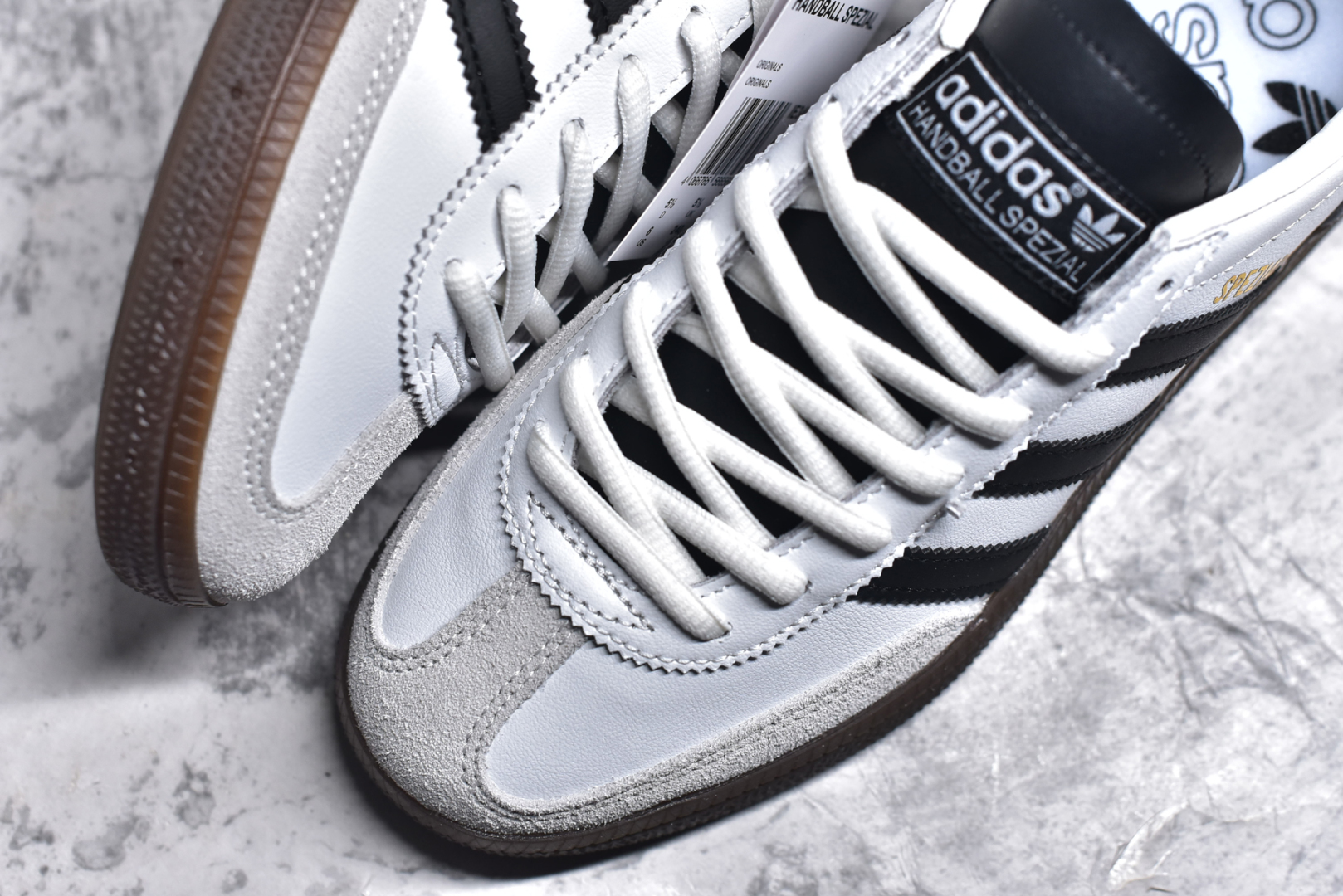 图片[8]-#AD Originals Handball Spezial 白色 低帮休闲板鞋 货号：IE3403 全新高端零售平台专供品质出货 全鞋身采用头层牛皮 包括鞋舌也是头层皮 私模大底 非市面公底 尺码：36 36.5 37 38 38.5 39 40 40.5 41 42 42.5 43 44 44.5 45-选品中心