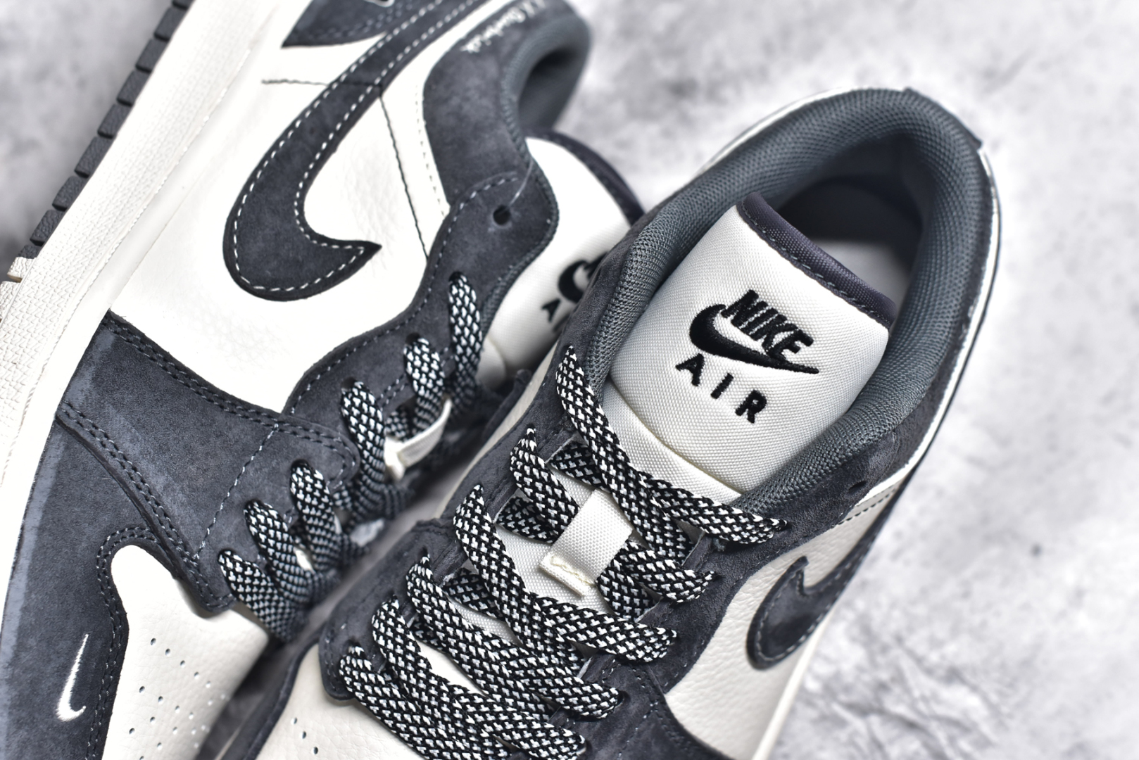 图片[9]-#Air Jordan 1 Low AJ1 乔1 暴力熊联名-深驼灰 高端定制 低帮复古篮球鞋 SJ9950-047 #定制鞋盒 大厂纯原品质出货 超高清洁度 皮料切割干净无任何毛边 细节完美 尺码：36 36.5 37.5 38 38.5 39 40 40.5 41 42 42.5 43 44 44.5 45-选品中心