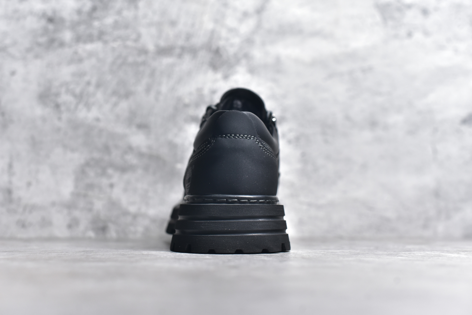 图片[5]-#Timberland 天伯伦/添柏岚经典款 23ss新款低帮 经典再造 全新升级 广东大厂品质 原盒原包装 面料采用意大利🇮🇹顶级磨砂牛皮 搭配防臭防腐真皮乳胶鞋垫 给您完美的穿着体验 质量考究耐穿 型男必备 专治不帅 高品质脚感一流 独家供应 尺码：39 40 41 42 43 44 偏大一码-选品中心